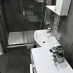Comfortable Square *