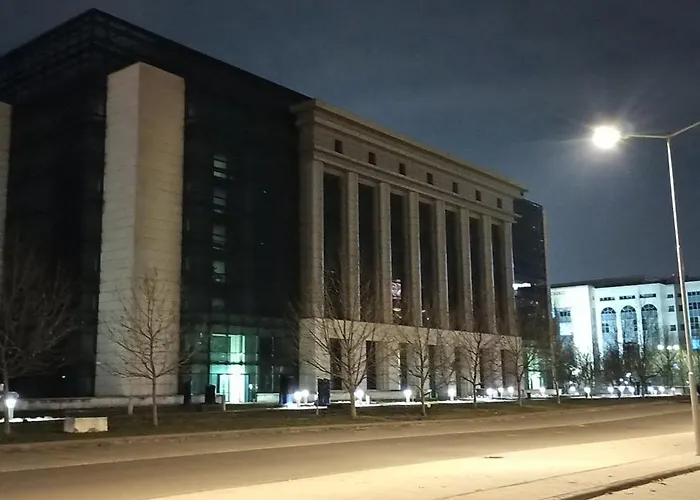 Comfortable Square ブカレスト